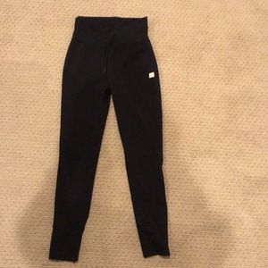 Vuori high waisted workout pants